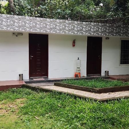 Sri Sai Farm House Пондичерри Экстерьер фото
