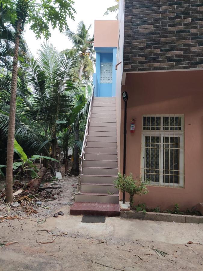 Sri Sai Farm House Пондичерри Экстерьер фото