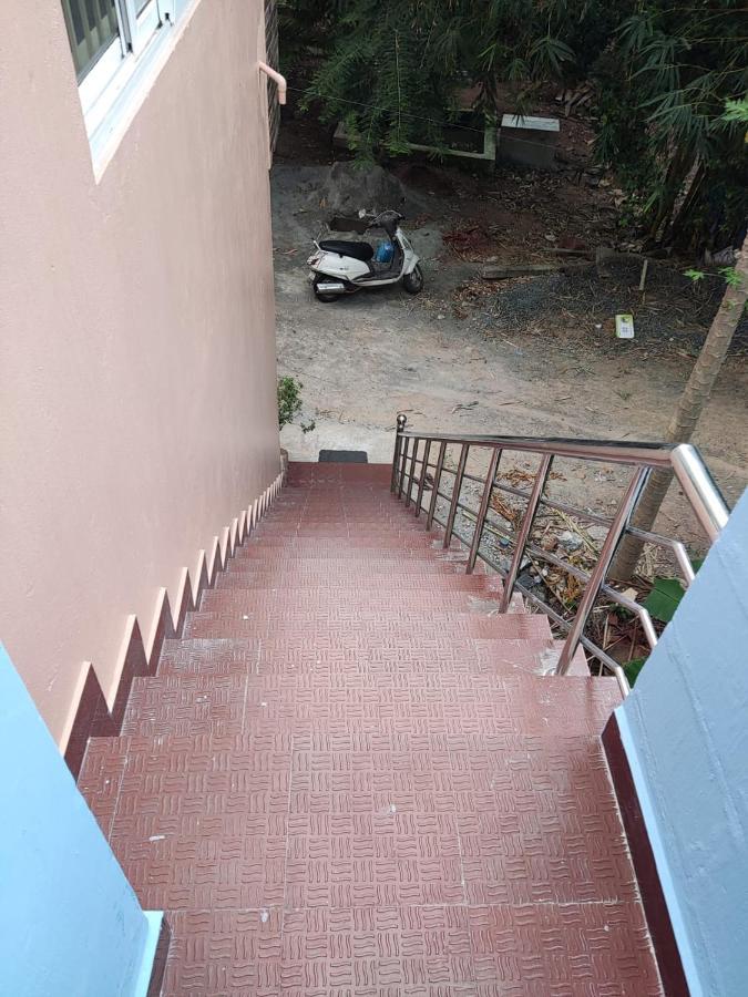 Sri Sai Farm House Пондичерри Экстерьер фото